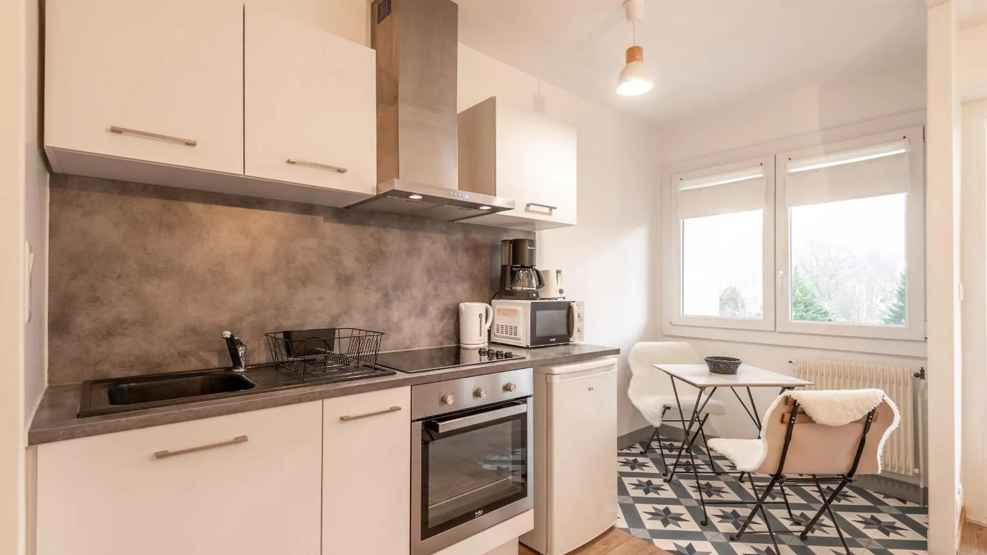 Pommaries Furnished Flat Apartment Annecy France