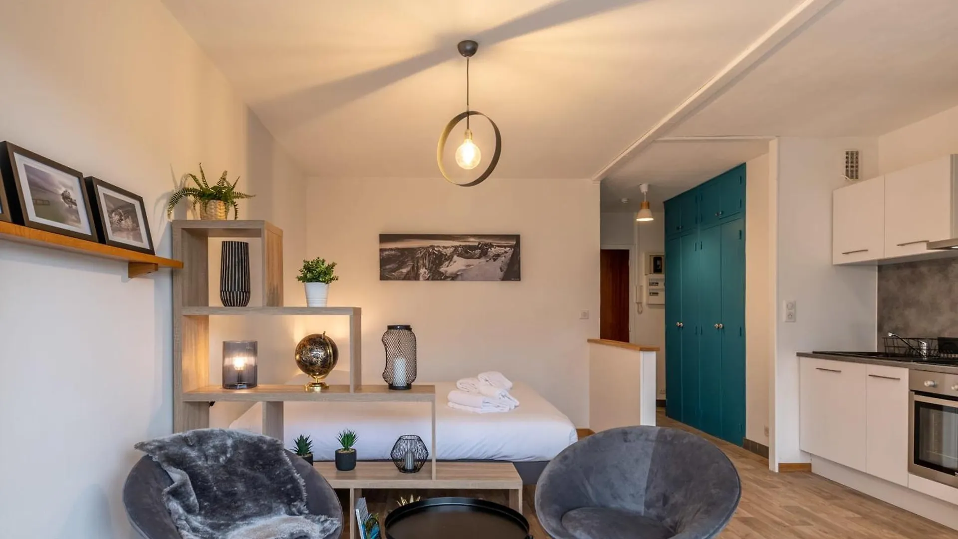 Pommaries Furnished Flat Apartment Annecy 0*,  France