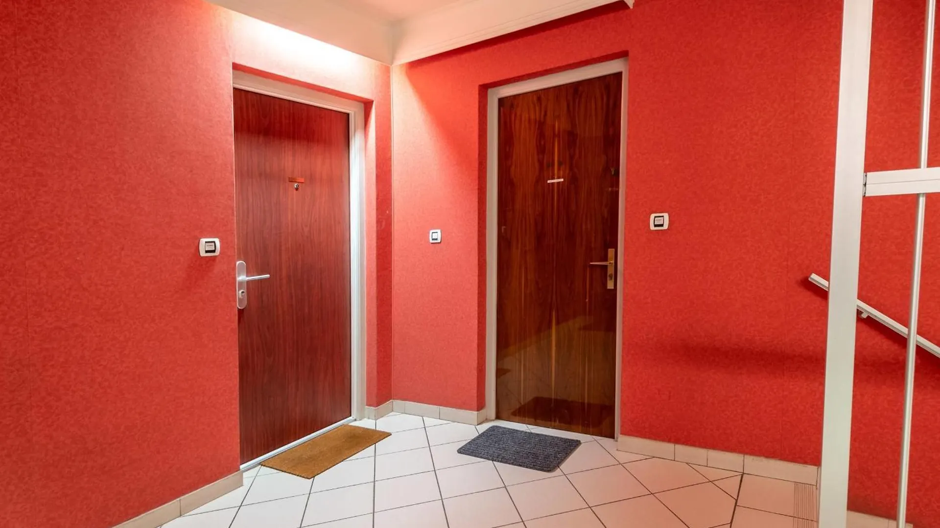 Pommaries Furnished Flat Apartment Annecy