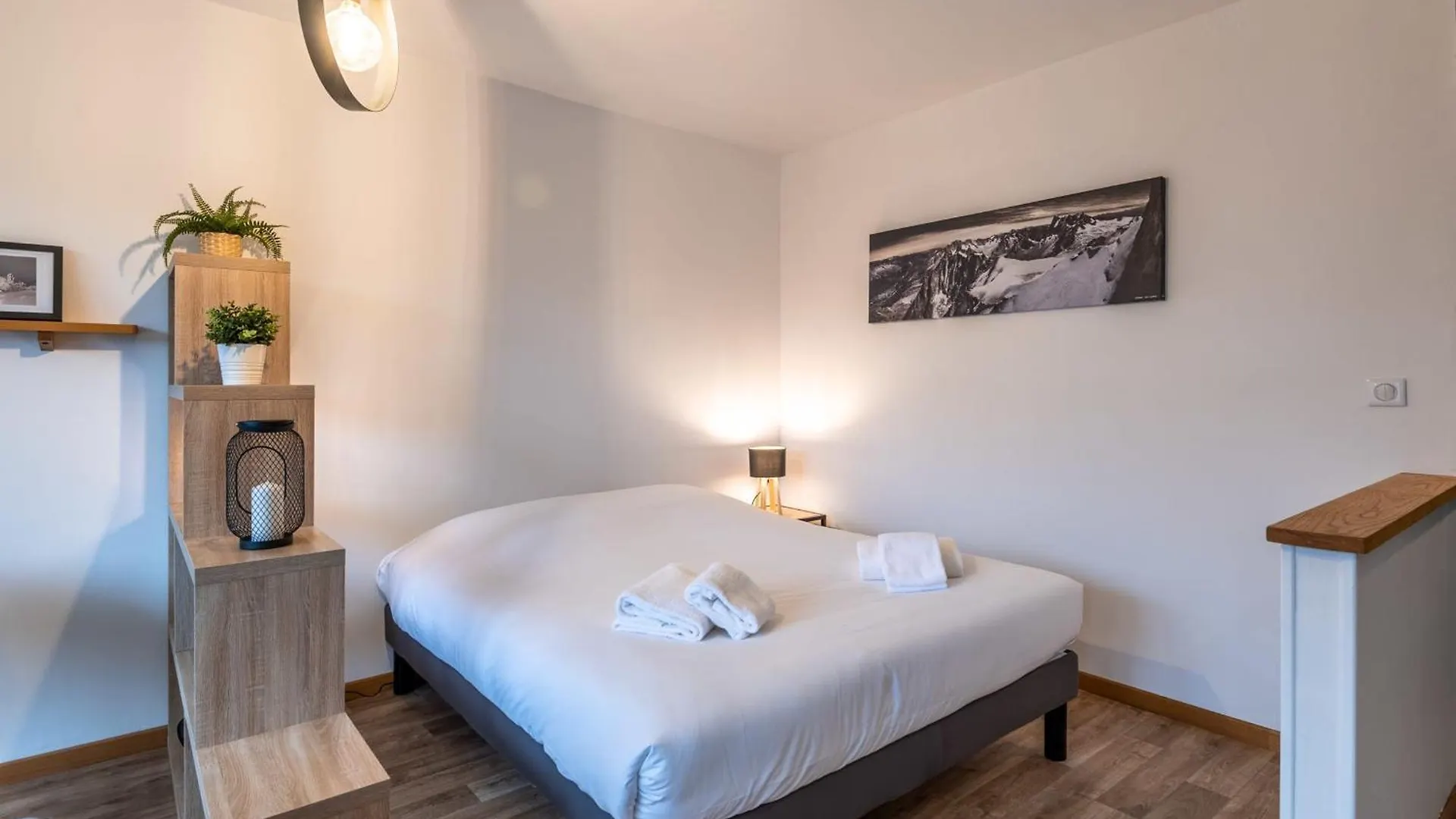 Pommaries Furnished Flat Apartment Annecy France