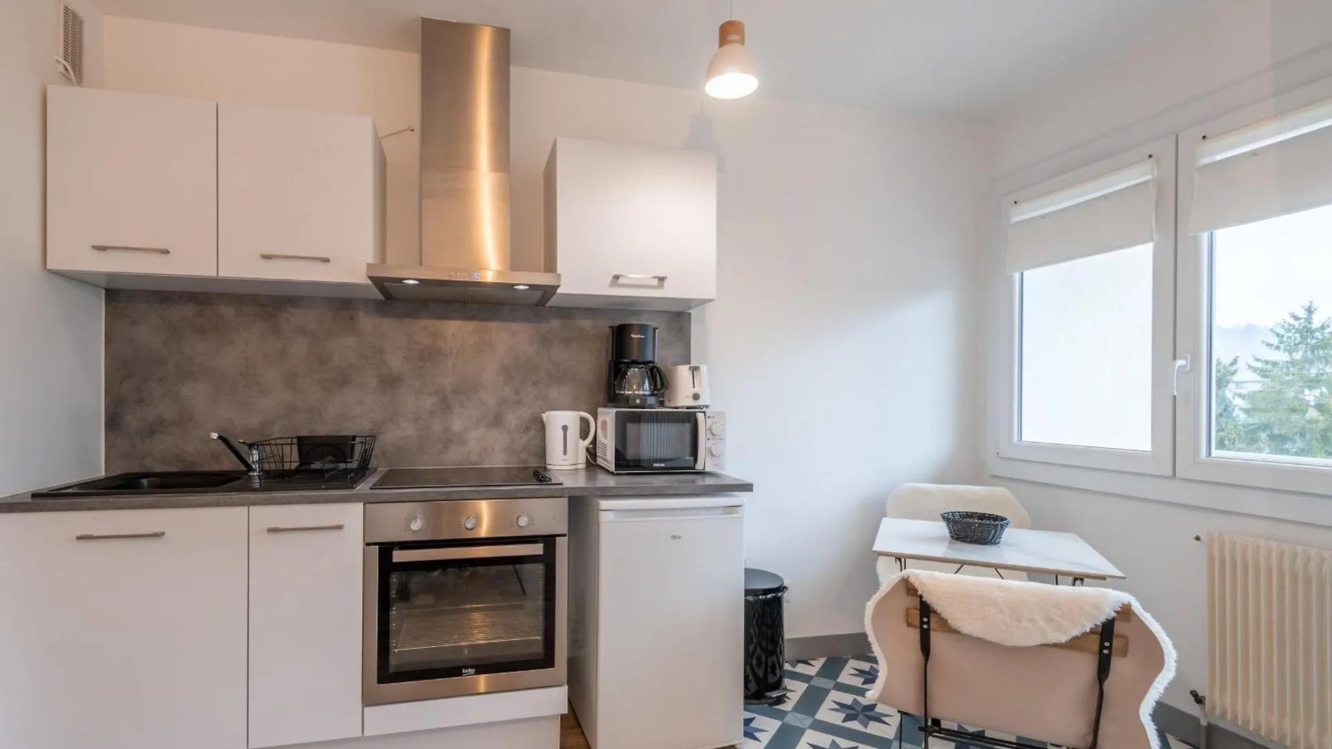 Pommaries Furnished Flat Apartment Annecy France